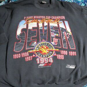 Dale Earnhardt Sr. 7X NASCAR Champ Sweatshirt XL